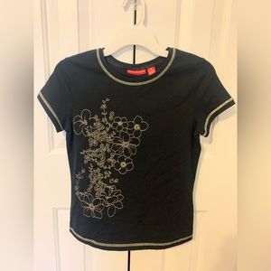 Vintage Gloria Vanderbilt embroidered top